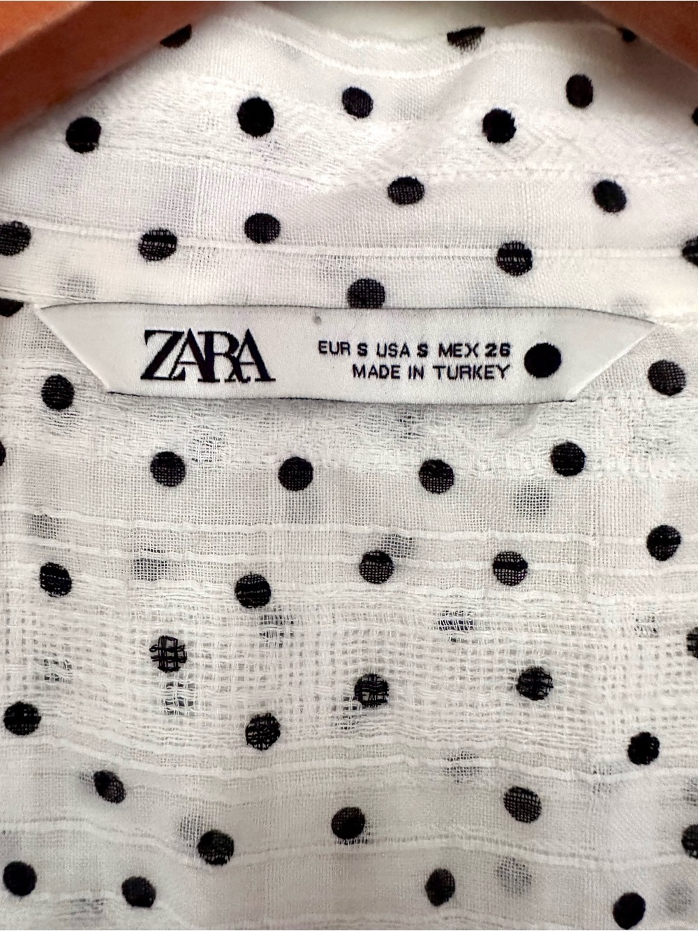 Zara White Sheer Blouse with Black Polka Dots and Tie Neck Size Small - Picture 7 of 9